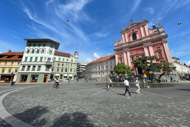 Ljubljana, Postojna Cave&Predjama Castle with Tickets from Zagreb - Zagreb to Slovenia in one day: the logistics that make it work
