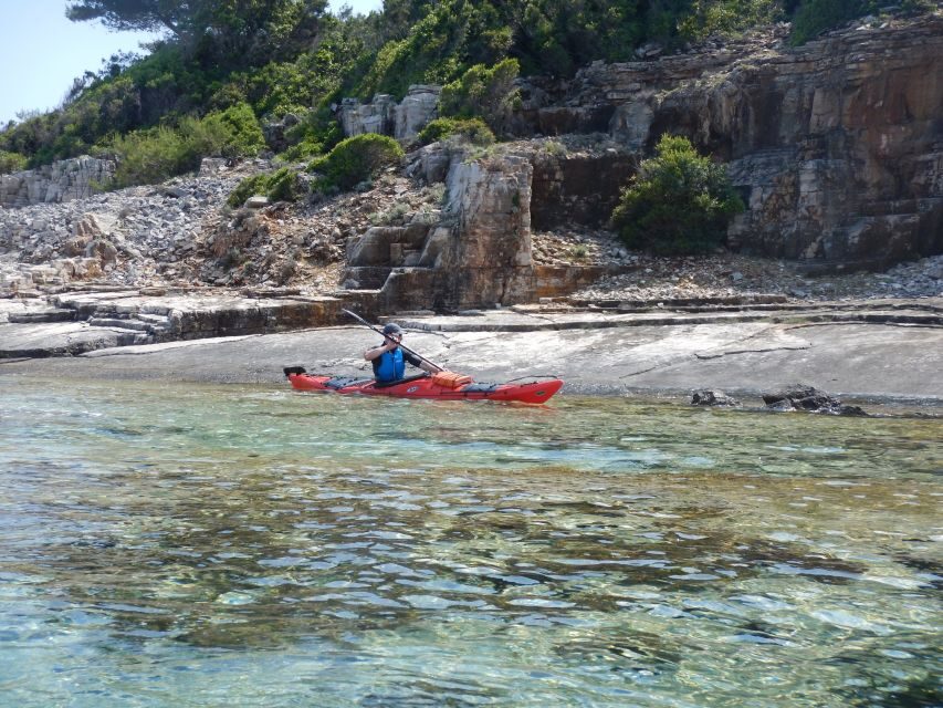 Lumbarda: Half-Day Kayaking and History with Wine delight - Swim time: how flexible this day really is