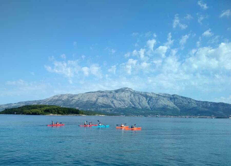 Lumbarda - Sunset Kayak Tour with a Picnic - Wine and Sweets - Entering the Water: Tatinja Bay, Gear, and a Real Safety Brief