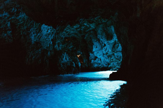 Luxury Blue and Green Cave private tour - Why a private Blue and Green Cave day feels different from a bus tour