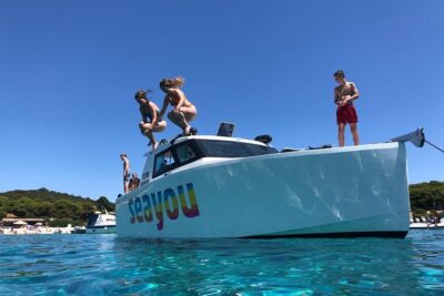 Luxury Blue Cave, Hvar and Vis Boat Tour from Split and Brac - Getting out of Split early and handling the multi-island pickup