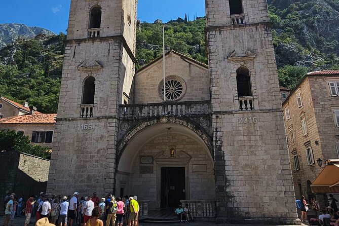 Luxury Day tour to Montenegro - Perast: Waterfront Palazzi, a Calm Bay, and the Our Lady of the Rocks Choice