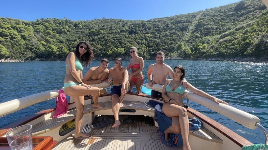 Luxury Private Boat Tour to Elaphiti Islands (4 hours) - Drinks included, plus what to bring so you’re comfortable