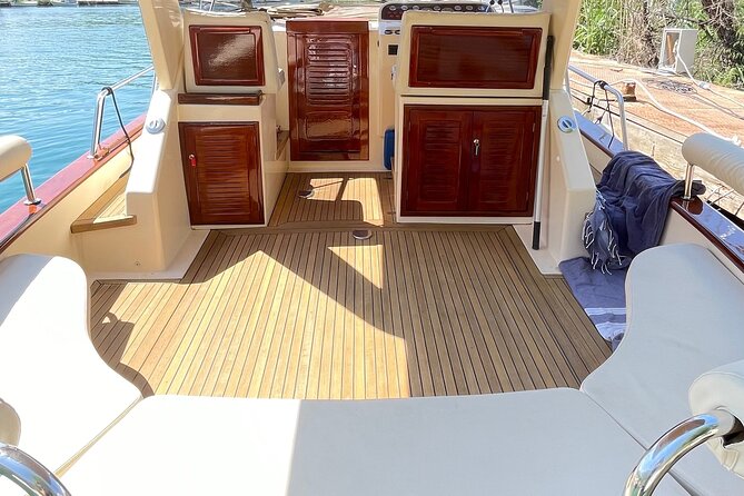 Luxury Private Boat Tour to Elaphiti Islands - Snorkeling and Paddleboarding: The Included Gear That Saves You Time