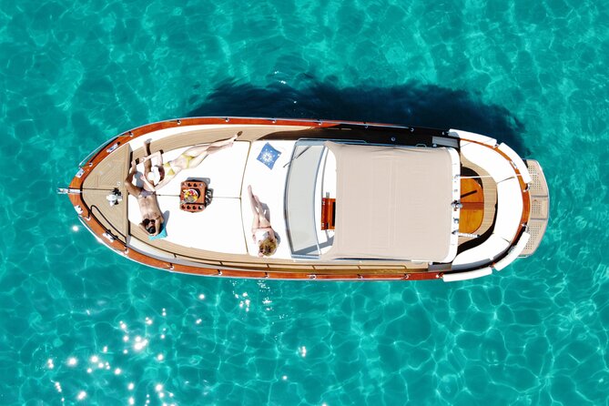 Luxury Private Boat Tour to Elaphiti Islands - Lunch Rules: You Won’t Be Eating Onboard