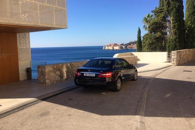 Luxury private transfer: Dubrovnik airport to Dubrovnik - Price ($46.77 per person) and where the value really comes from