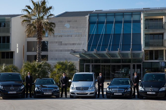 Luxury private transfer: Split airport to Split - Timing in Real Life: 45 Minutes to 1.5 Hours