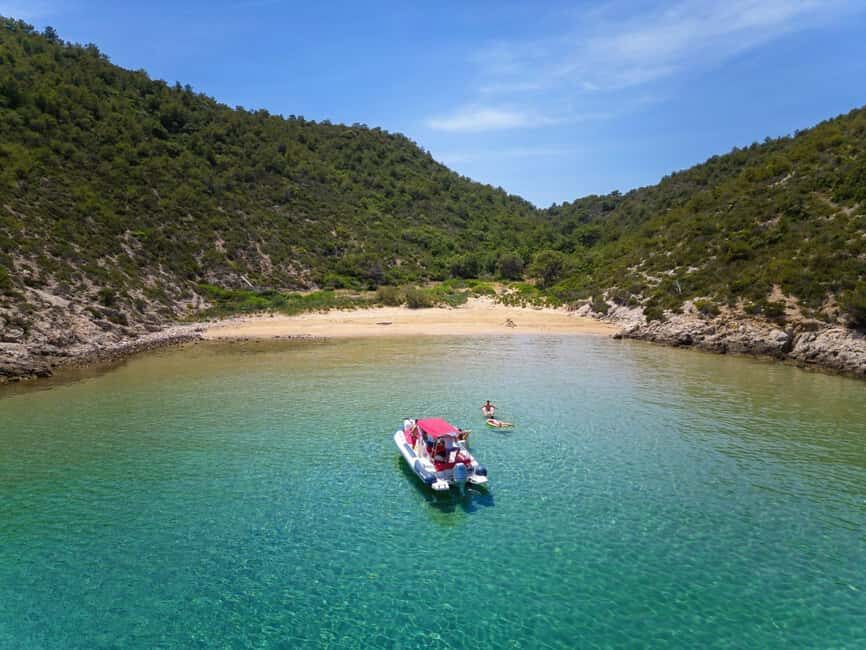 Magnific blue lagoon,speed boat towels included - Krknjaši Blue Lagoon: how to make the most of the 80 minutes