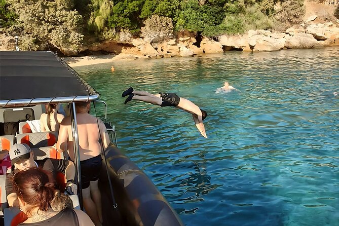 Makarska: 3-Island Golden Horn and Blue Lagoon Speedboat Tour - Meeting Point at Palladium Rent a Boat: Start Smart