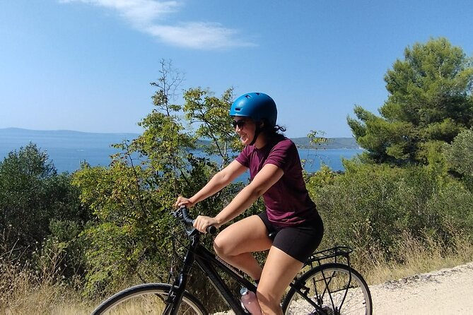 Marjan Park & Split City Bike Tour - Palazzo di Diocleziano: riding the palace area like you mean it