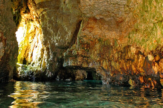 Medulin -Kamenjak 5h boat trip with lunch & drinks on Sandra Boat - Key things I’d zero in on before you go
