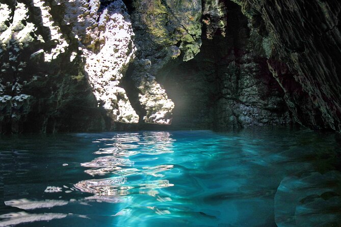 Medulin -Kamenjak 5h boat trip with lunch & drinks on Sandra Boat - Golumbera cave swim: the moment that turns a boat day into a story
