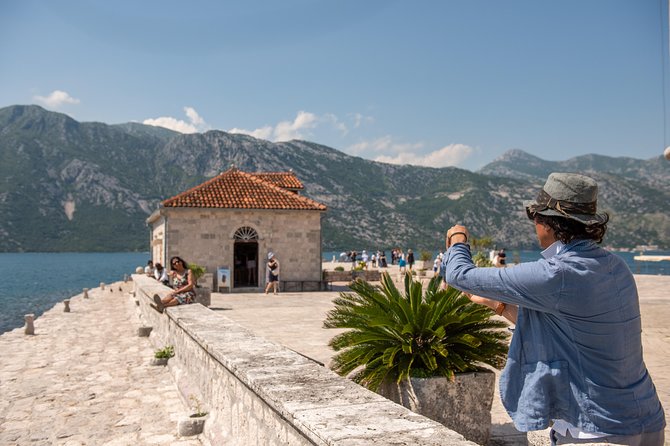 Montenegro: Bay of Kotor Day Trip from Dubrovnik English -Español - Who This Tour Suits Best (And Who Might Get Frustrated)