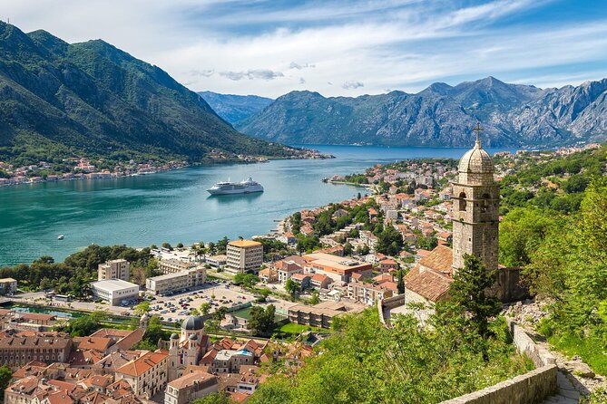 Montenegro full-day tour - Perast: Baroque waterfront views with enough time to enjoy them