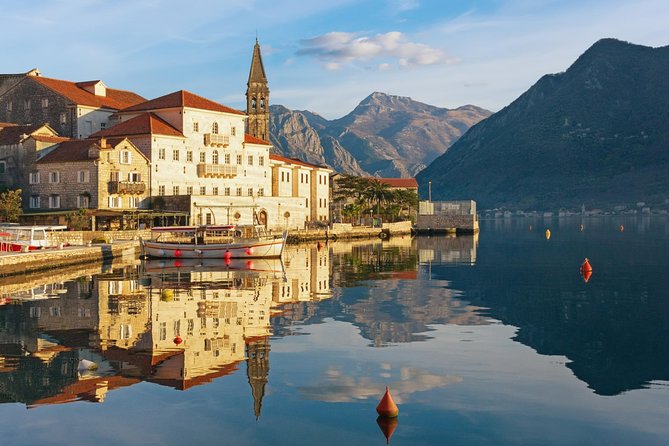Montenegro Private Tour from Dubrovnik: Kotor & Perast - Dubrovnik to Montenegro in a Private Car: What That Buys You