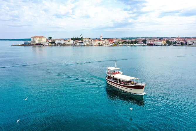 Morning Panorama: Relaxing Among 20 Islands around Poreč Riviera - The comfort and pace: a calm cruise, not a sprint