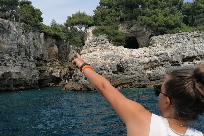 Morning panorama & swimming with a fishes - Verudela canyon and cave: the part that breaks up the sea-view routine