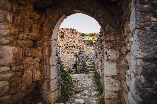 Mostar and Medjugorje Day Trip from Dubrovnik - Mostar: Old Town streets, Old Bridge focus, and bridge-jump watching