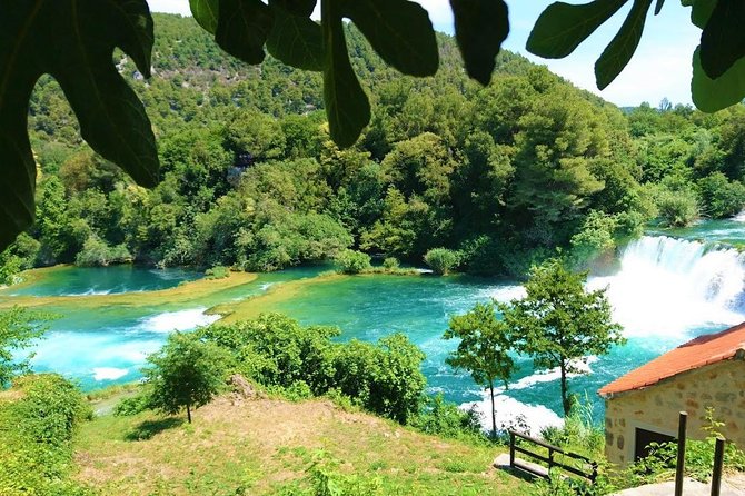 Mostar & Kravice waterfalls full-day guided tour from Omiš - Guide Style and On-the-Ride Learning: What Makes the Day Click