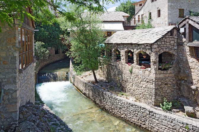 Mostar Sightseeing Full Day Trip from Makarska Riviera - Bazaar time and street browsing: mixing big sights with small moments