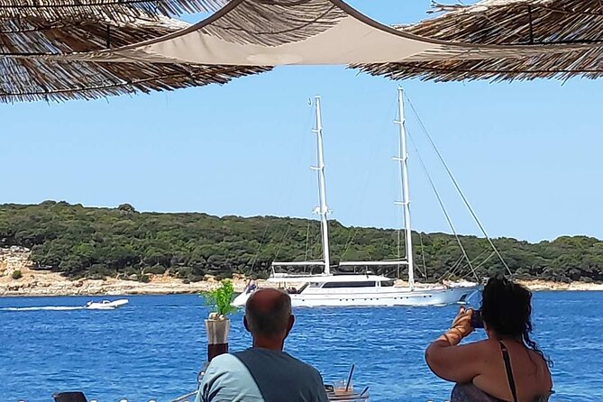 National Park Brijuni Tour with Swimming on St. Jerolim Island - Drinks and the beach bar: what’s included vs what costs extra