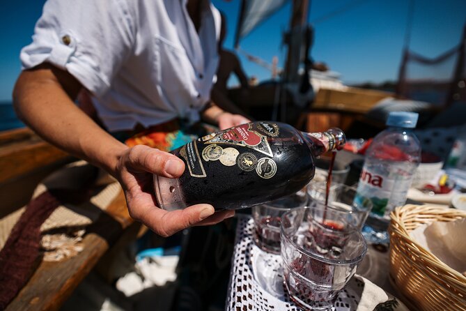 NEW! Zadar Traditional Boat Ride & Old Town Walking Tour by Šušur - Safety and comfort notes you should take seriously