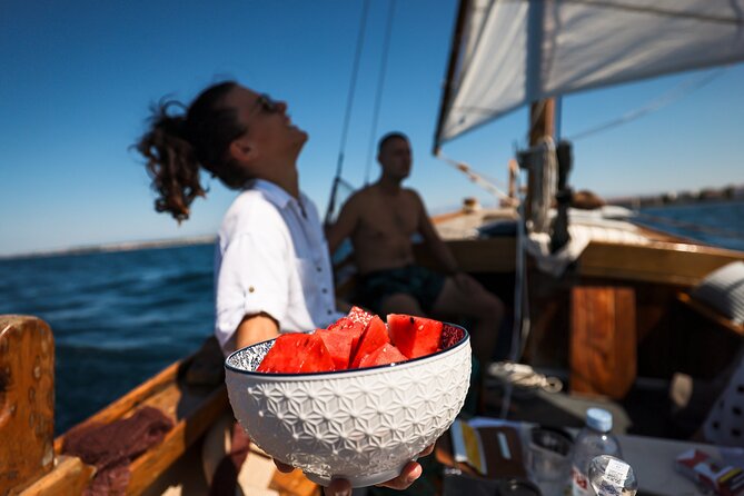 NEW! Zadar Traditional Boat Ride & Old Town Walking Tour by Šušur - Queen Jelena Madijevka Park and the Zadar paradox
