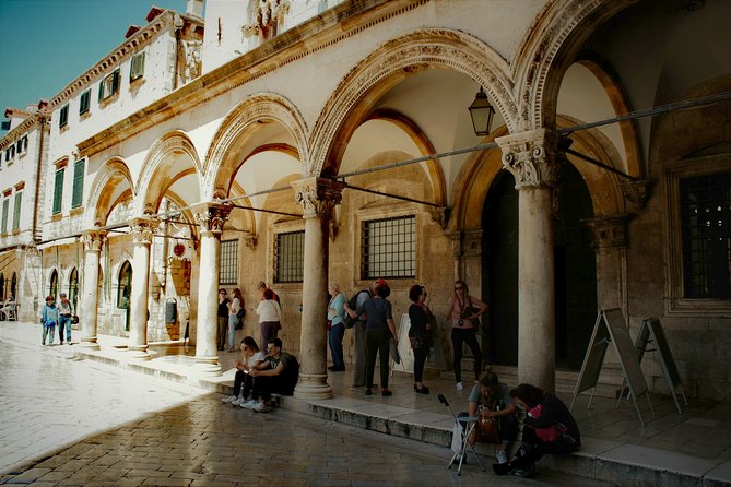 Old Town Secrets Walking Tour - Pacing, Heat, and How to Plan Your Day Around It