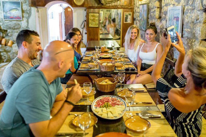 Peljesac&Ston Small-Group Food & Wine Experience from Dubrovnik - Konoba Lunch: The Three-Course Meal That Lets You Slow Down