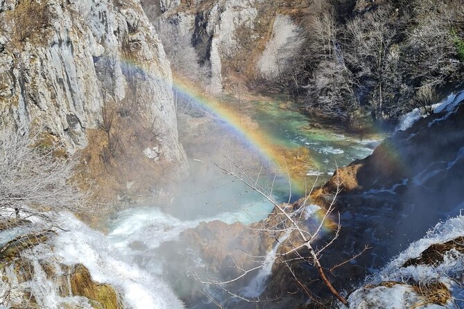 Plitvice and Rastoke day trip from Zagreb w/ticket (guar. dep.) - Boat and Train Rides: The Best Way to Feel the Scale