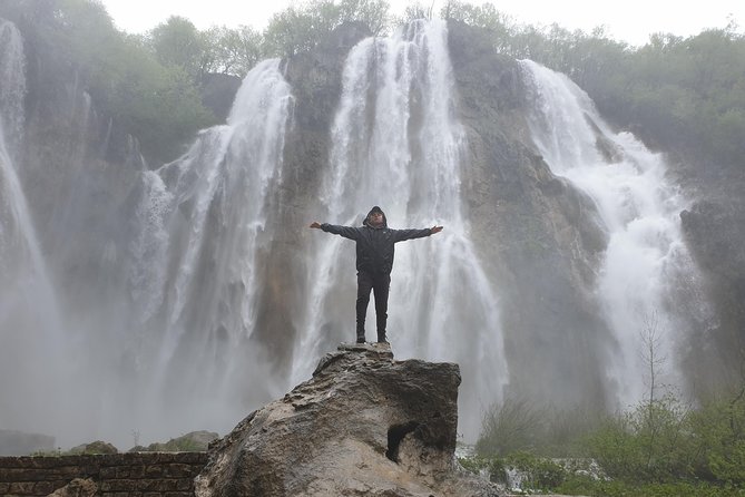 Plitvice Lakes Day Tour – Group Tour - Pickup from Zagreb: comfort matters on a long day