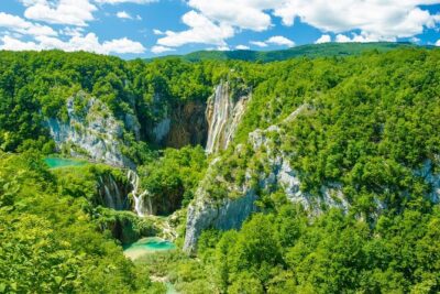 Plitvice Lakes Guided Tour from Zagreb - Walkways, train, boat, and tram: how you move through the park