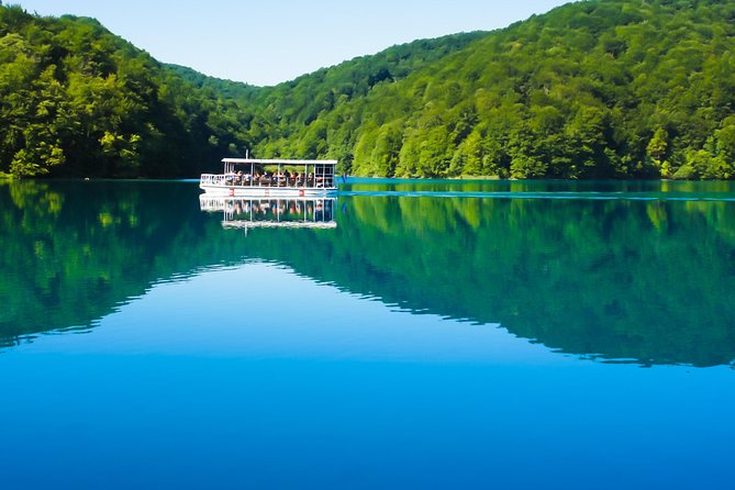 Plitvice Lakes Guided tour with Entrance ticket included - Getting the most out of moderate walking (without pretending it’s easy)