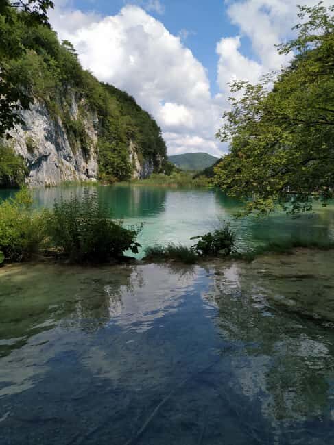 Plitvice Lakes: Guided Walking Tour with Boat Ride - Lower Lakes vs Upper Lakes: How to Choose Your Option