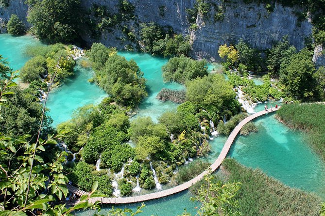 Plitvice Lakes National Park: Day Trip from Omiš - Getting to Plitvice Lakes National Park from Omiš