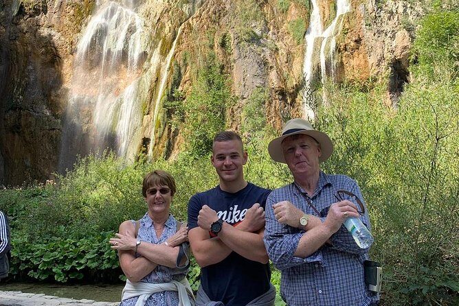 Plitvice Lakes National Park Full day tour - The electric train and boat cruises: save steps without missing the best views