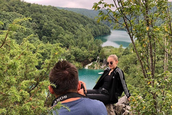 Plitvice Lakes National Park Full day tour - Guides in the spotlight: patience, local context, and keeping you on track