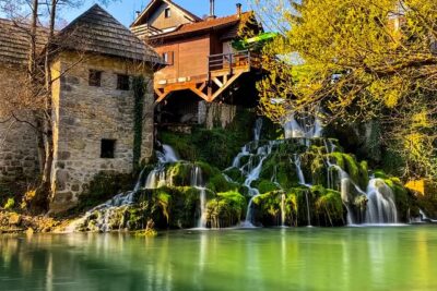Plitvice Lakes National Park - private day-trip from Zagreb - Plitvice Lakes National Park with a licensed guide: what 4 hours means
