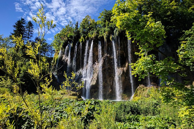 Plitvice Lakes National Park Tour from Zadar - The Real Challenge: Crowds, Heat, and Photo Bottlenecks