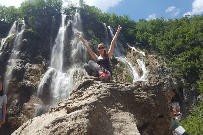 Plitvice Lakes Small Group Tour Ecco from Split or Trogir - Lower Lakes by boat and the electric-train return from Prošćansko