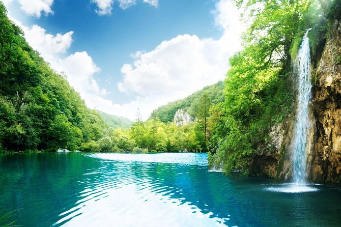 Plitvice Lakes trip from Split - Food, water, and clothing that makes the day easier