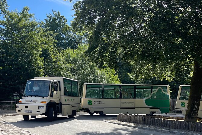 Plitvice Lakes with Ticket & Rastoke Guided Tour from Zagreb - Lower Lakes and Upper Highlights: 8.5 Kilometers of Scenic Walking