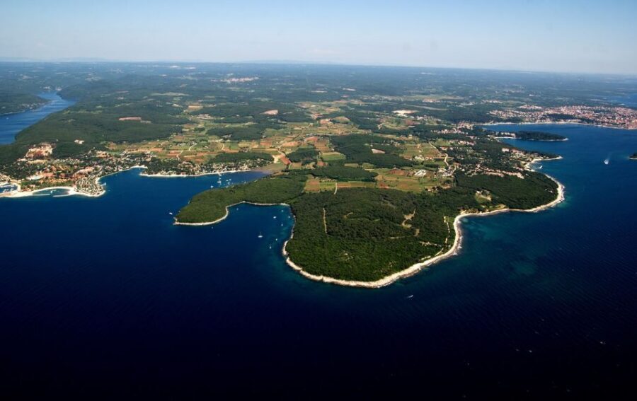 Porec: Boat Cruise with Barbecue Lunch - Rovinj Stop: Cobblestones, Townhouses, and the St. Euphemia View
