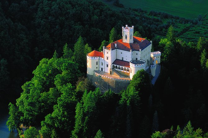 Prehistoric & Medieval Croatia Tour - Trakošćan Castle (Dvor Trakošćan): Medieval Croatia From a Hilltop