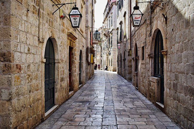 Private 2 hours Walking Tour Games of Thrones in Dubrovnik - Tickets, Entrances, and What You Actually Get for $190.04