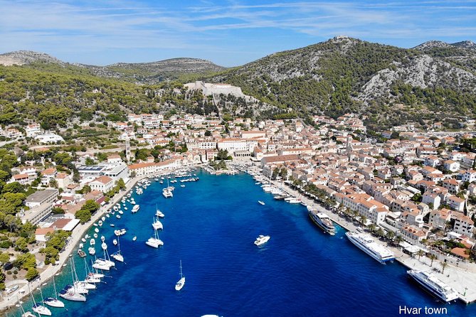 Private 3 islands Tour With Speed boat to Hvar and Pakleni islands from Trogir - From Trogir: How This Private 3-Island Speedboat Day Works
