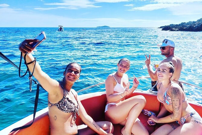 Private 8h Boat Tour Elaphite Islands with Barracuda 545 - Pickup, mobile tickets, and your small group setup
