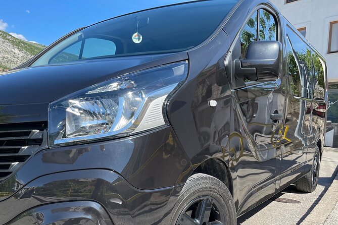 Private AirPort Transfer Dubrovnik by CRUISER TAXI - Where you meet the driver and how the pickup works