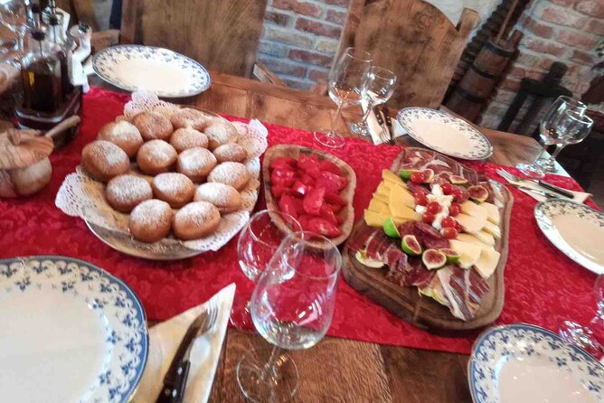 Private Authentic Family Home Local Lunch from Farm From Split - Timing, Duration, and What to Wear for a 6–10 Hour Food Day