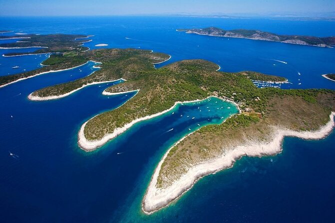 Private Blue Cave Tour from Split, Brač, Trogir and Hvar - Stop 5: Pakleni Islands and Palmizana Bay Lunch + Swim Time